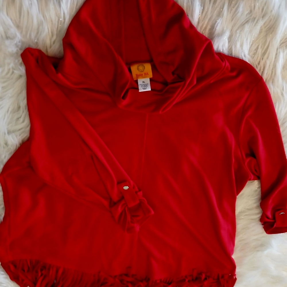 Ruby Rd. Vibrant Red Top - Picture 4 of 5